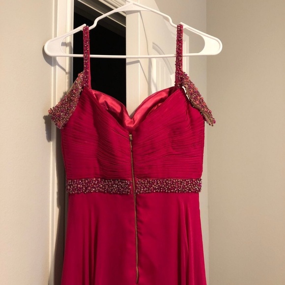 Beautiful Sherri Hill inspired gown - Picture 6 of 6